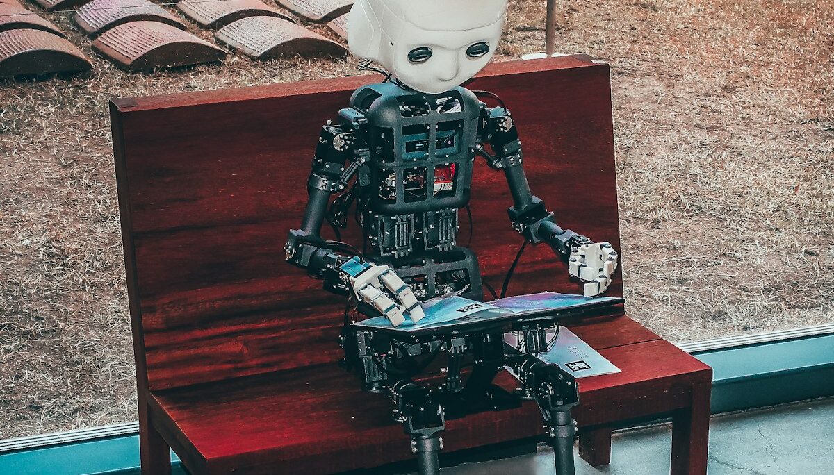 Streamlining Enterprise AI Automation with Custom Pipelines