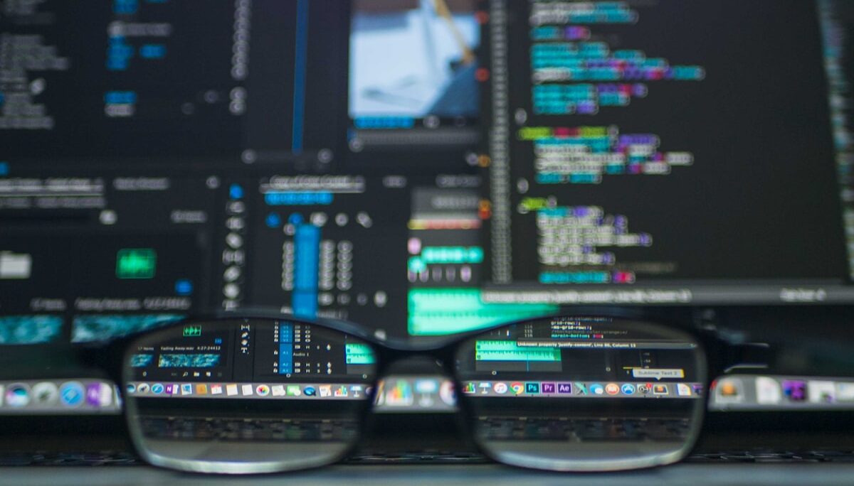 Unlocking Hyper-Agile Enterprise Automation: AI-Driven Orchestration of Custom Integrations for Seamless HubSpot, Salesforce, and Zoho Pipelines